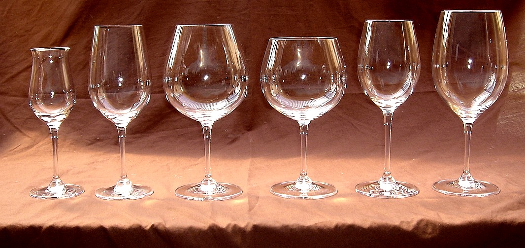 So this post is my recommendation for a simple range of wine glasses that 