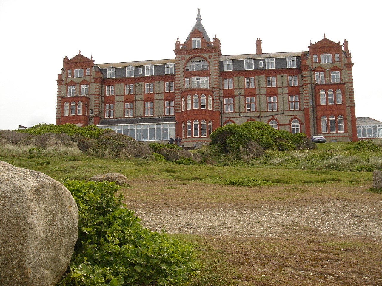 Headland Hotel - Imposing and Grand