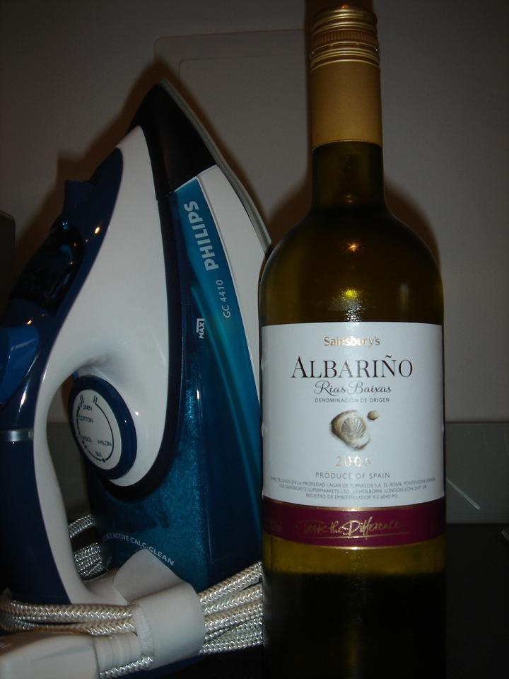 Grape pressings - Albariño next to an iron….for some reason